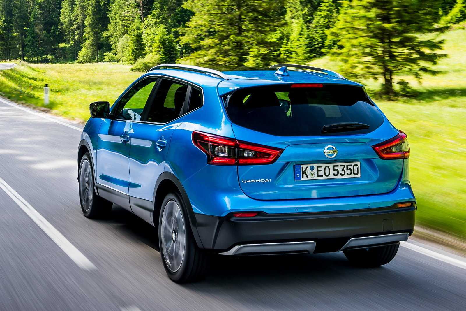 Когда появился nissan qashqai