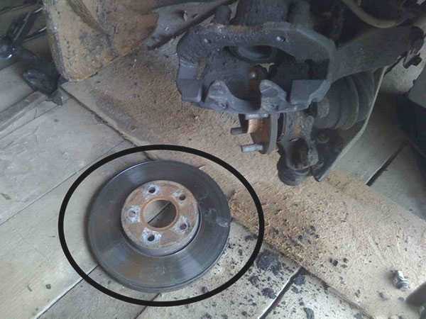 Замена передних тормозных дисков ford focus 3