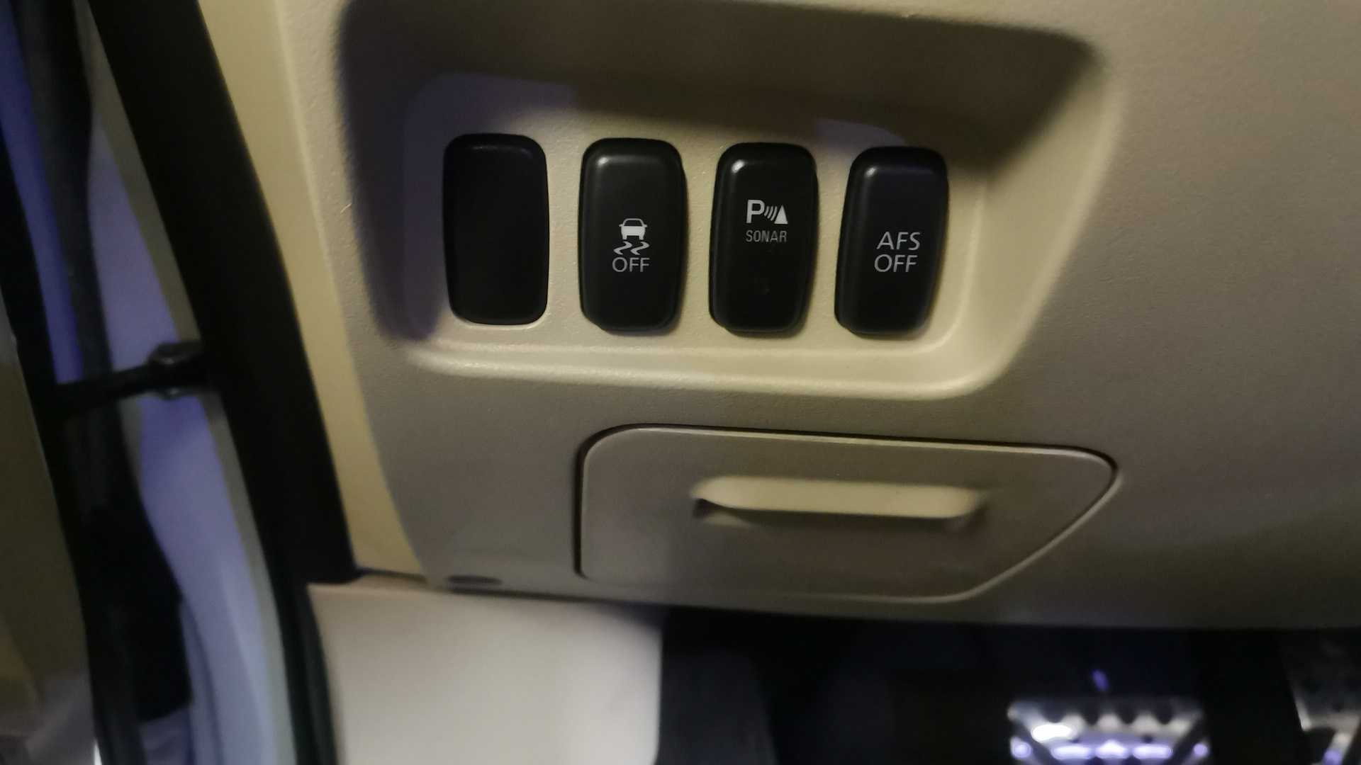 Что значит asc off на mitsubishi outlander: особенности и действия