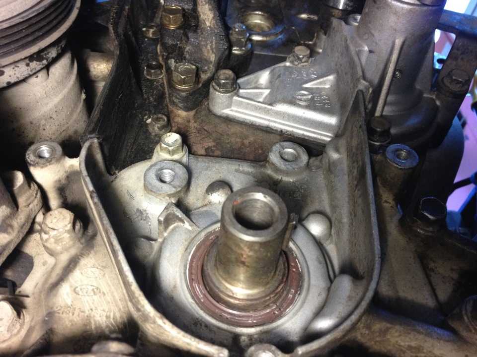Водяной насос hyundai accent / verna с 2006 года с бензиновыми двигателями