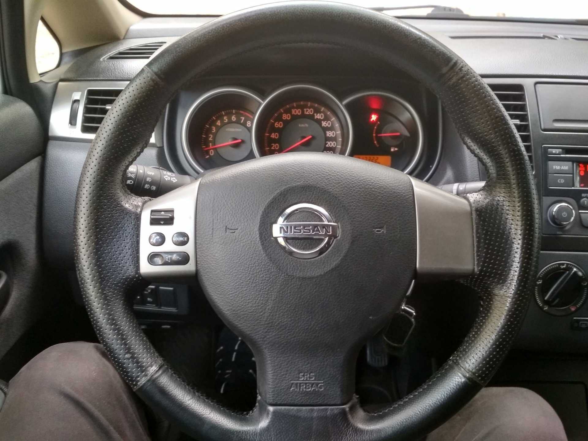 Снятие и установка рулевого колеса (для применения на моделе nissan tiida (с11))
