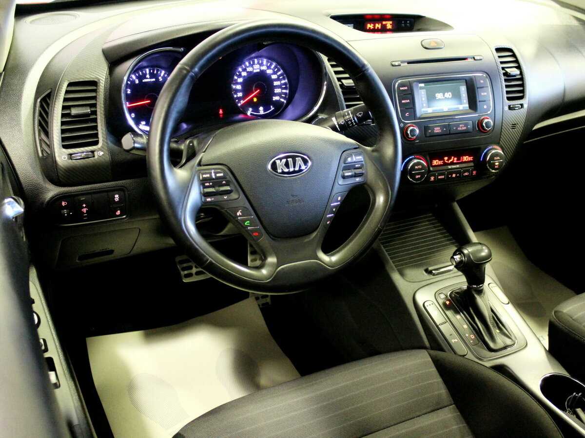 Kia cerato 3 – характеристики, отзывы владельцев, обзор автомобиля