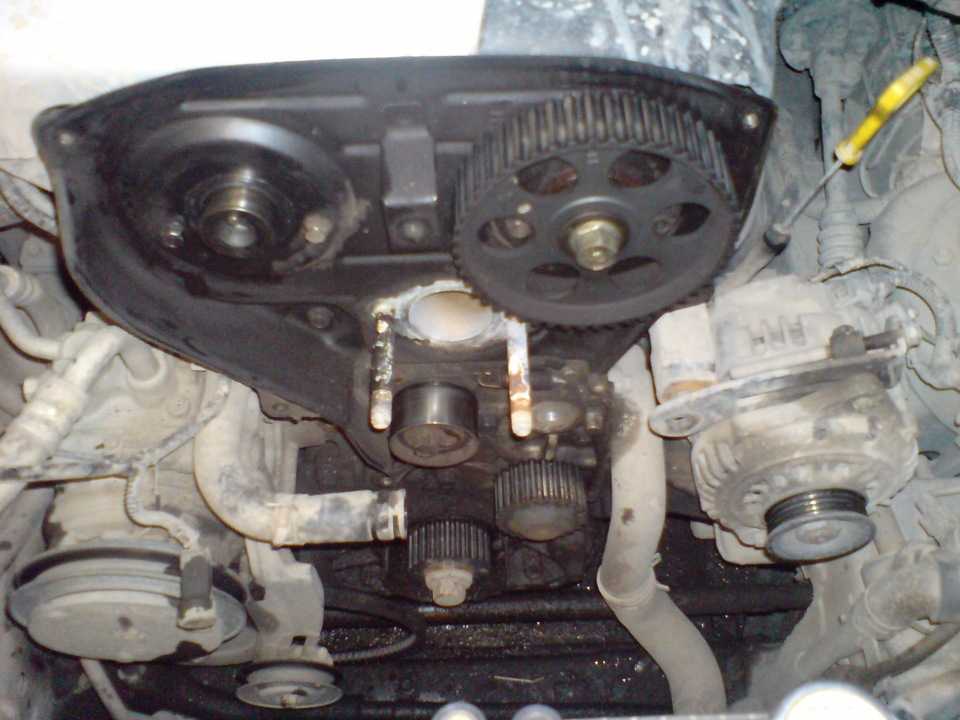 Kia sportage. двигатель g4gc. замена ремня грм, приводных ремней, помпы.