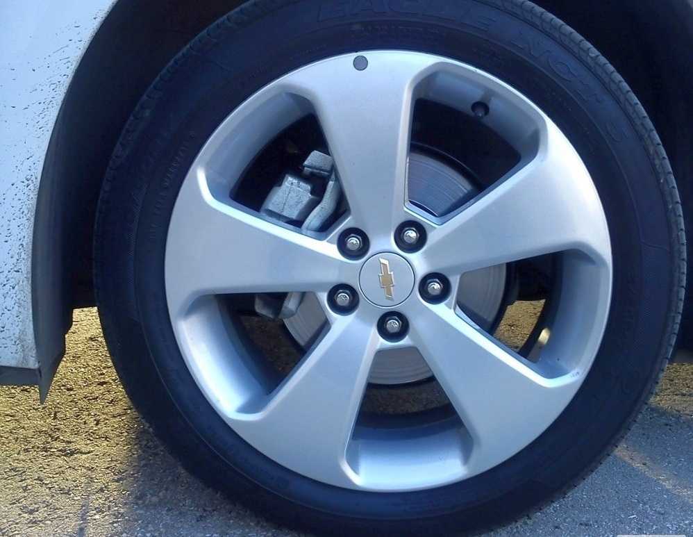 Размеры шин и дисков на chevrolet cruze 2012 года